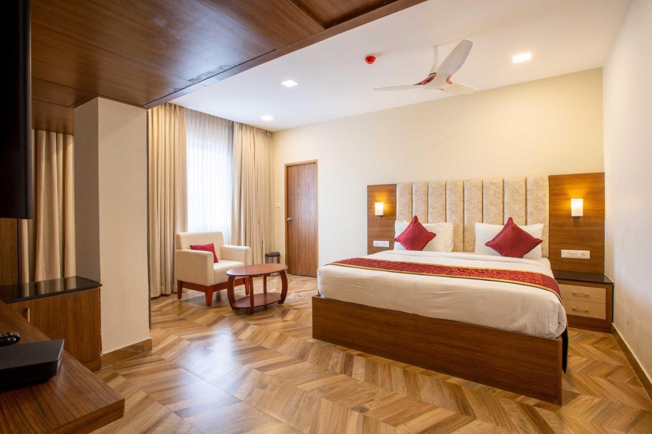 Hotel Bluemoon Tirunelveli Luaran gambar