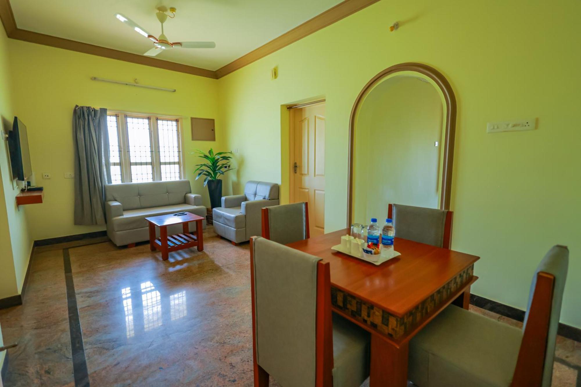 Hotel Bluemoon Tirunelveli Luaran gambar